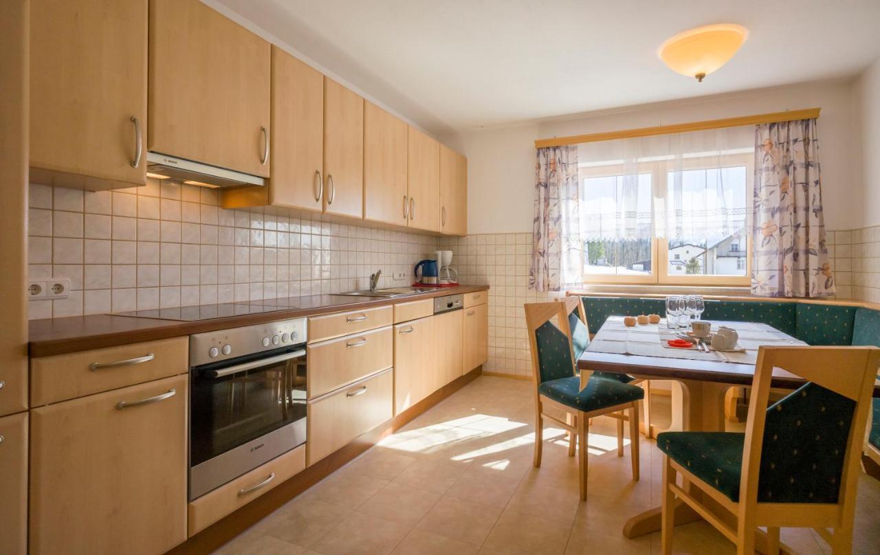 Village Apartments อาเคนเคียร์ค ภายนอก รูปภาพ