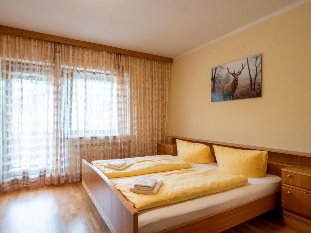 Village Apartments อาเคนเคียร์ค ภายนอก รูปภาพ